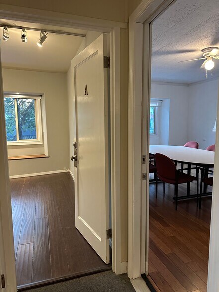 More Photos Of 110 N Santa Cruz Ave, Los Gatos Storefront Retail Office For Lease