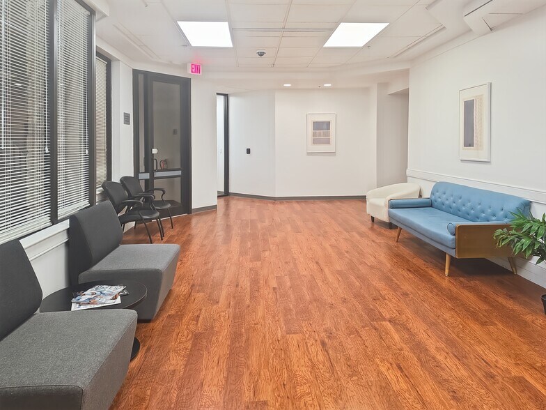 More Photos Of 1099 White Horse Rd, Voorhees Coworking Space