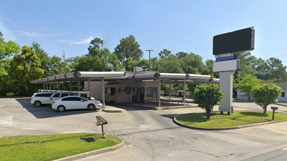 Primary Photo Of 807 1st Ave SE, Moultrie Fast Food For Lease
