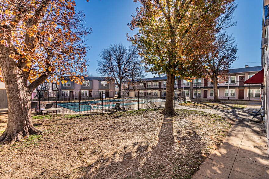 More Photos Of 4635 W Gore Blvd, Lawton Apartments For Sale