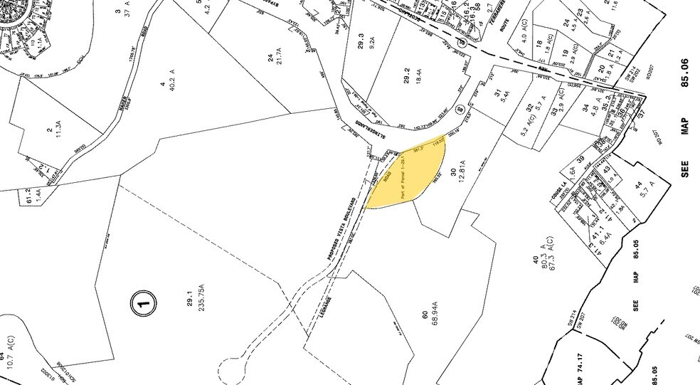 More Photos Of 11 Vista Blvd, Slingerlands Bank For Lease