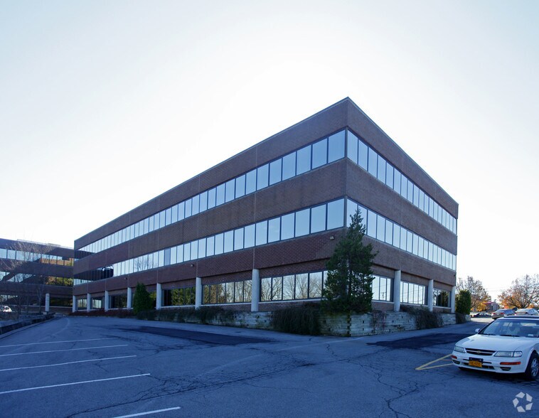 More Photos Of 40 Matthews St, Goshen Office For Lease