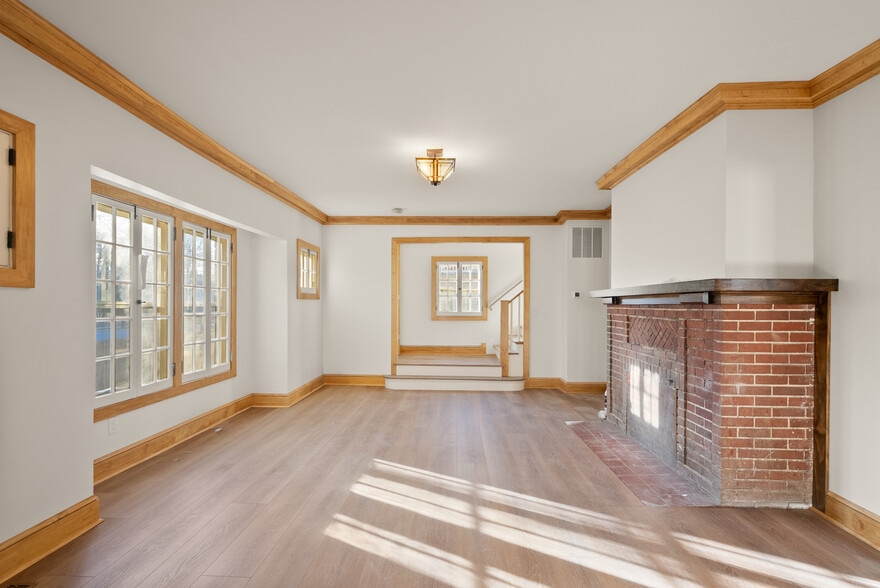 More Photos Of 4618 College Ave, College Park Multifamily For Sale