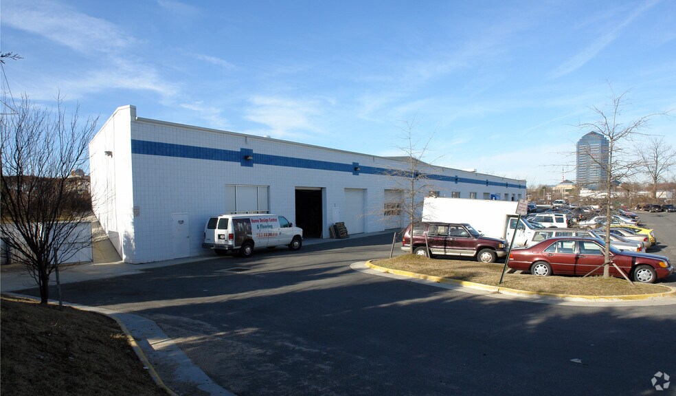 Primary Photo Of 8515-8525 Tyco Rd, Vienna Flex For Lease