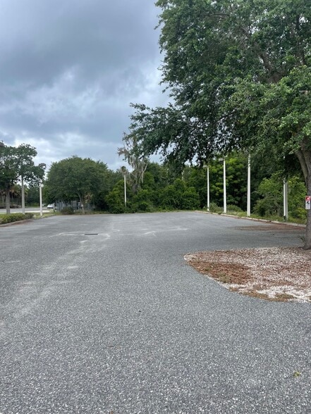 More Photos Of 10941 US Highway 441, Leesburg Auto Dealership For Sale