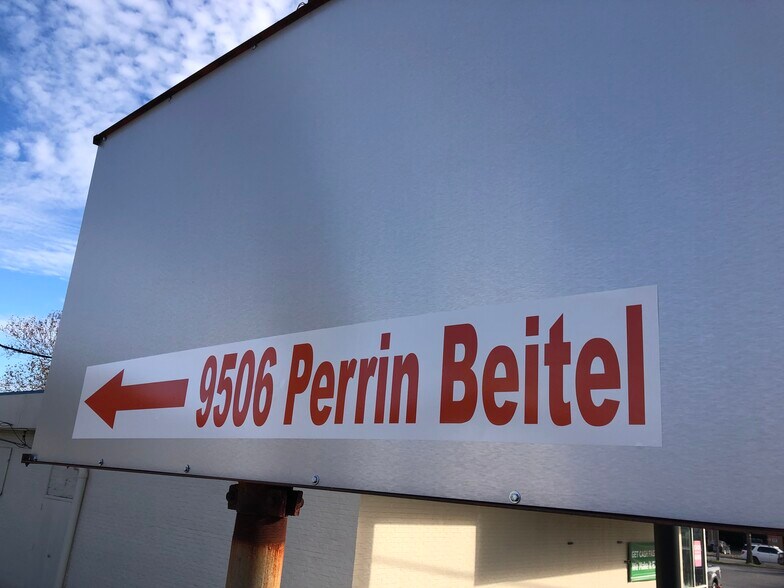 More Photos Of 9506 Perrin Beitel Rd, San Antonio Land For Lease