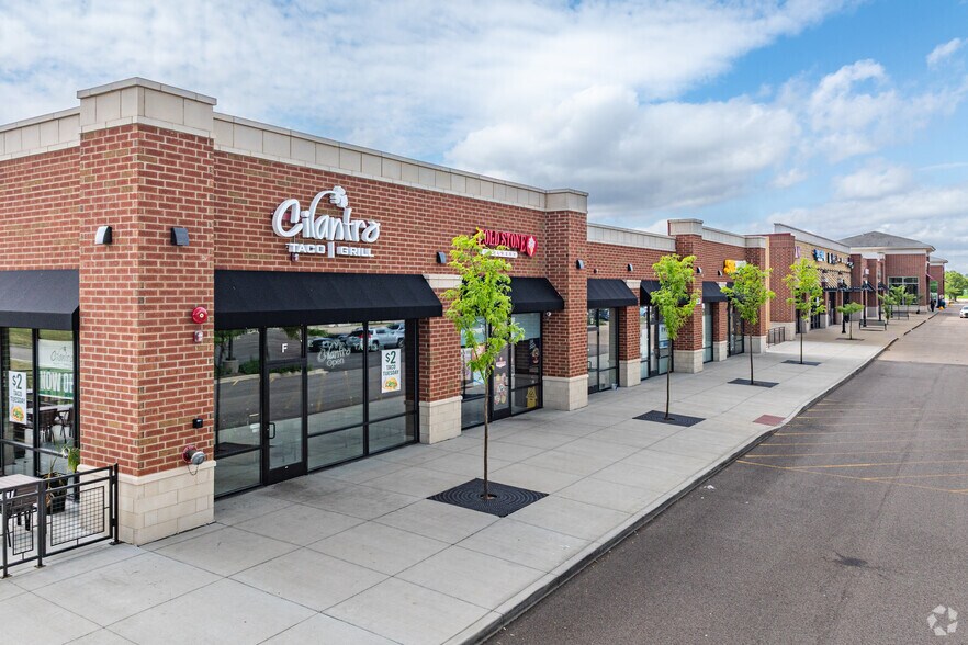 More Photos Of 465-495 Route 47, Sugar Grove General Retail For Lease