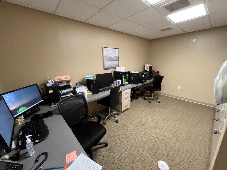2100 Beltline Blvd, Columbia, SC 29204 Medical Office For Lease