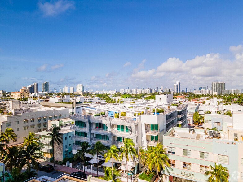 More Photos Of 1458 Ocean Dr, Miami Beach Apartments For Lease