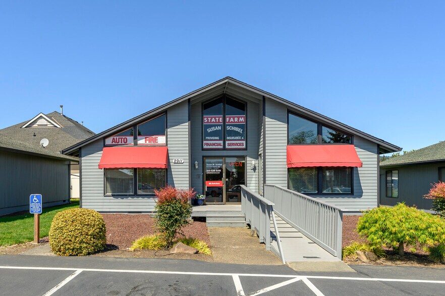 More Photos Of 2911 E Portland Rd, Newberg Office For Sale