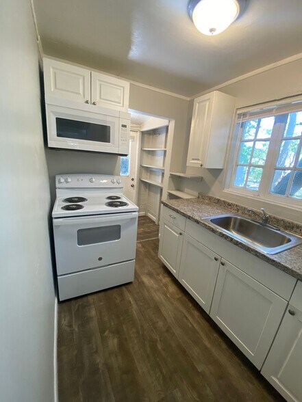 More Photos Of 3723 Morton Ave, West Palm Beach Apartments For Sale