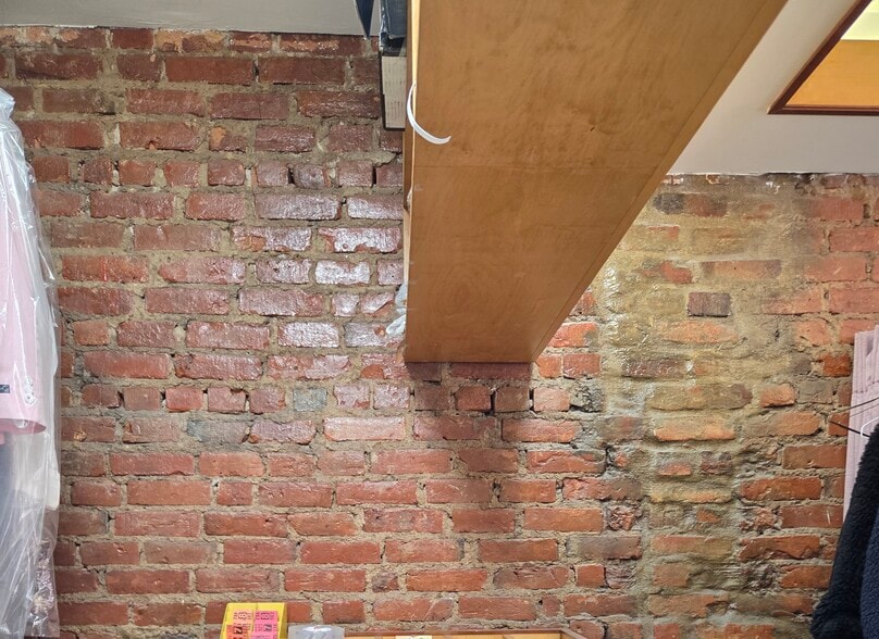 More Photos Of 505-507 Grand St, New York Storefront Retail Residential For Lease