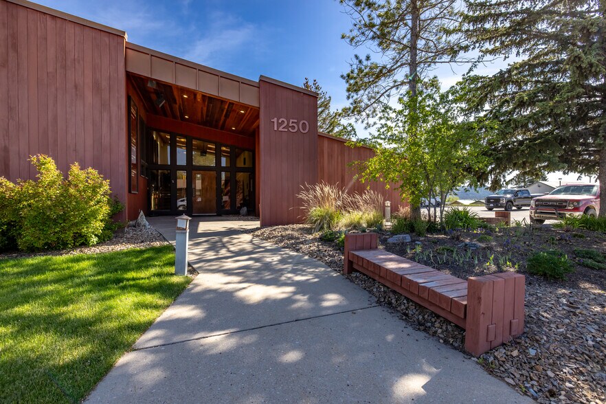 More Photos Of 1250 Burns Way, Kalispell Medical For Lease