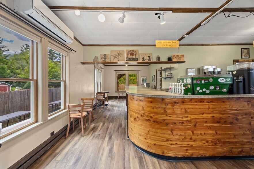 More Photos Of 1769 NY-73, Keene Valley Flex For Sale