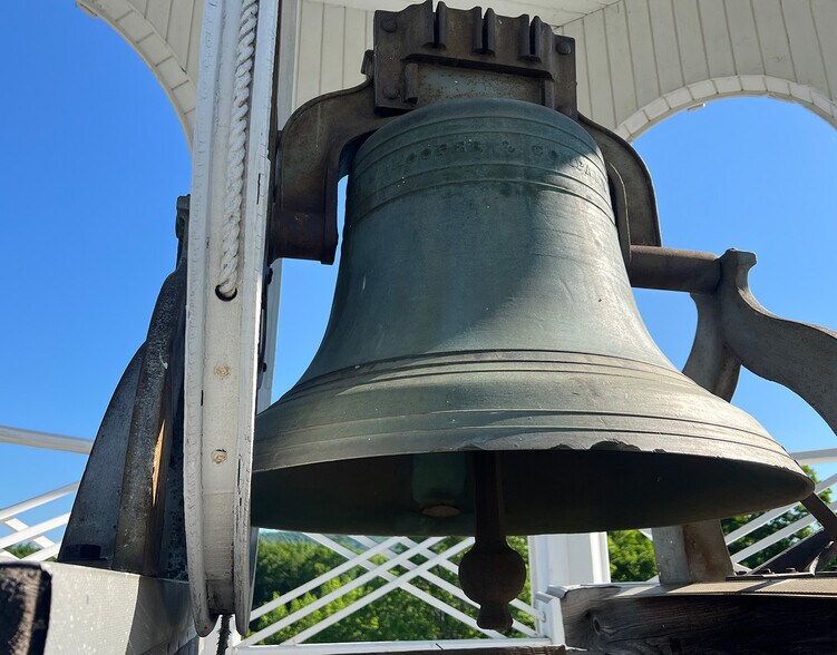 More Photos Of 4 Sawyer st, Phillips Religious Facility For Sale
