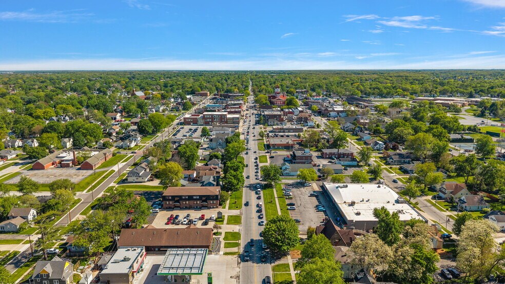 More Photos Of 250 N Main St, Crown Point Office For Sale