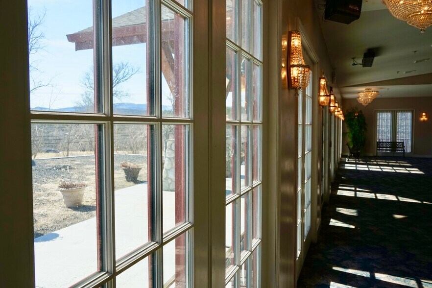 More Photos Of 746 Route 23B, Catskill Restaurant For Sale