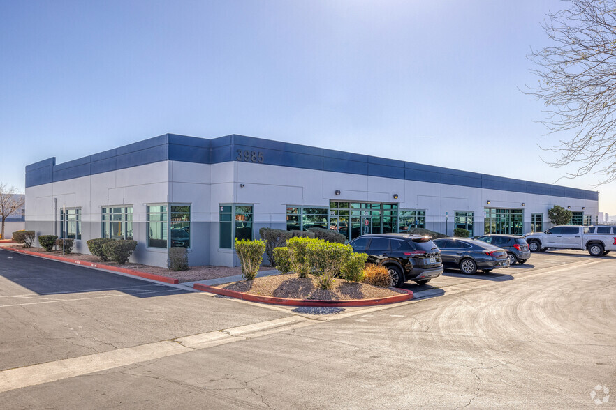 Primary Photo Of 3985 W Cheyenne Ave, North Las Vegas Light Manufacturing For Lease