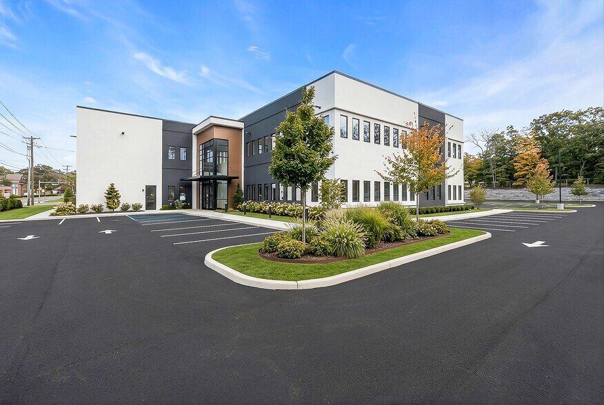 Primary Photo Of 705 Brewers Bridge Rd, Jackson Office For Lease