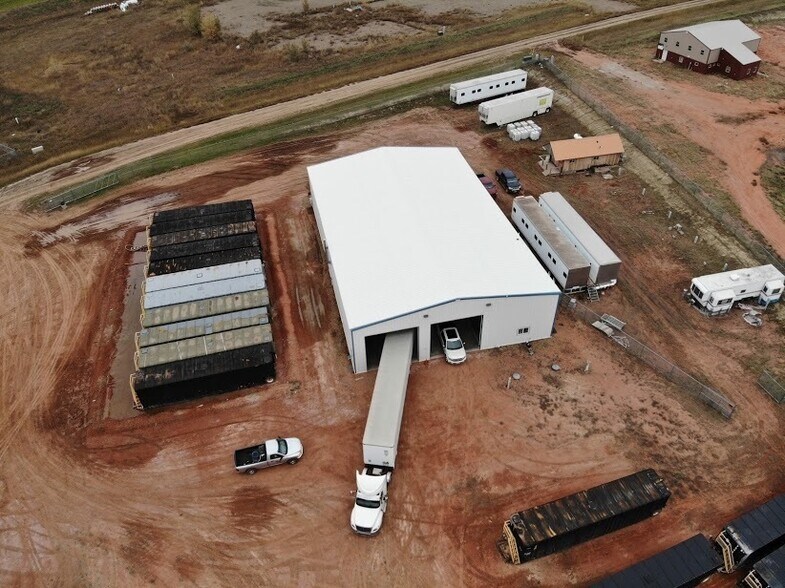 More Photos Of 132 104 Ave S, Killdeer Warehouse For Lease