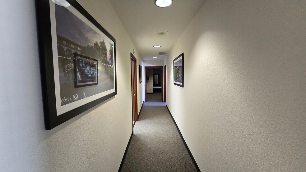 More Photos Of 1 E Central Ave, Temple Office For Lease