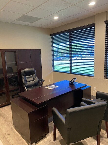 More Photos Of 16776 Bernardo Center Dr, San Diego Coworking Space