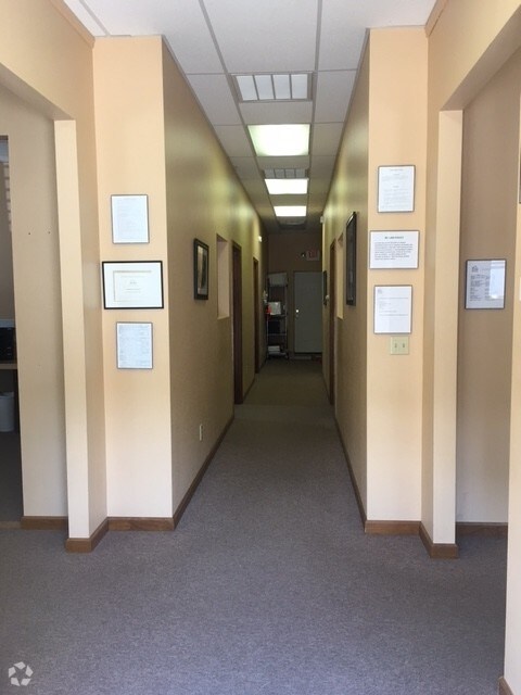 More Photos Of 2340 23rd St, Nitro Research And Development For Lease