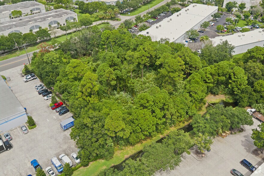 More Photos Of 639 NW Enterprise Dr, Port Saint Lucie Land For Sale