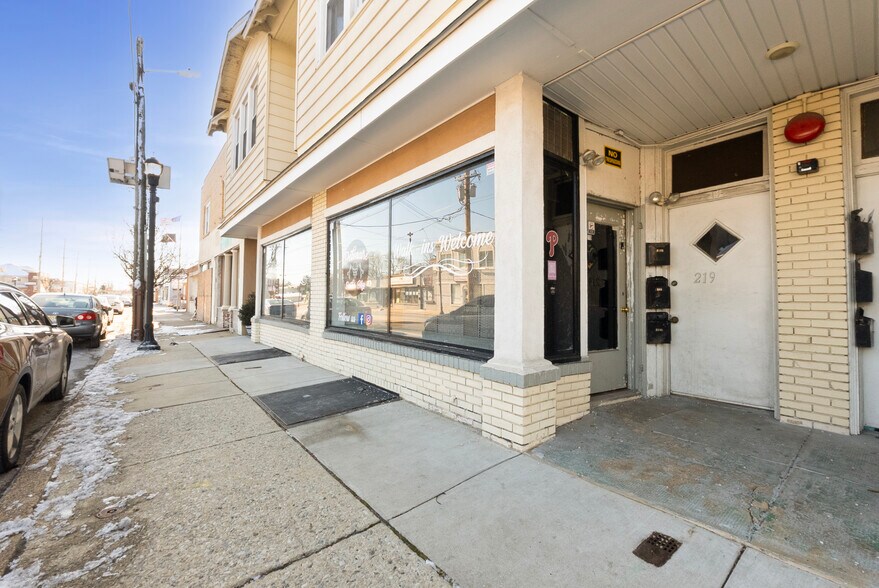 More Photos Of 215-223 N Black Horse Pike, Runnemede Apartments For Lease