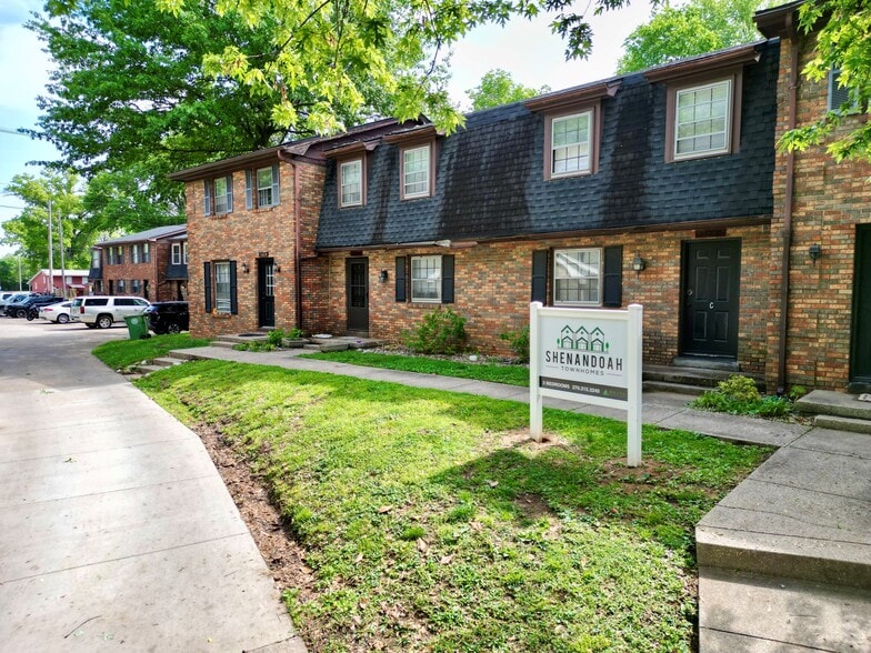 Primary Photo Of 242 Shenandoah Pl, Henderson Apartments For Sale