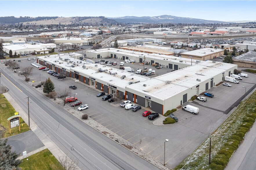 More Photos Of 9922 E Montgomery Rd, Spokane Valley Flex For Lease