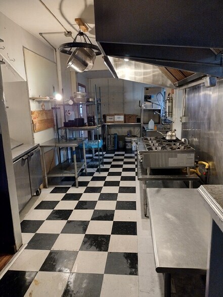 More Photos Of 7471 Mt Baker Hwy, Maple Falls Restaurant For Sale