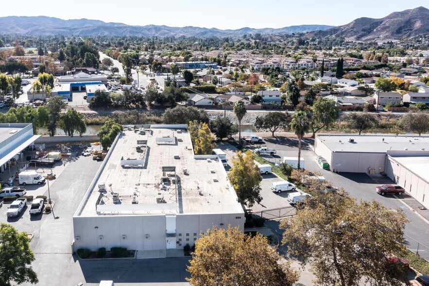 More Photos Of 520 E Easy St, Simi Valley Warehouse For Lease