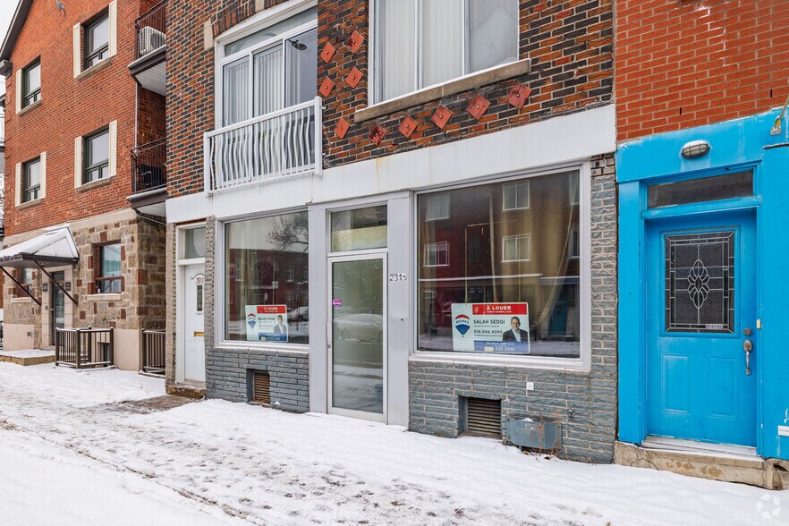 More Photos Of 2313-2315 St Belanger, Montréal Storefront Retail Residential For Lease