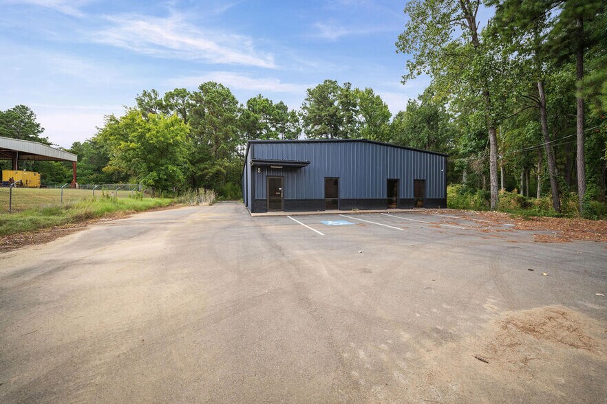More Photos Of 4000 Ellen Trout Dr, Lufkin Warehouse For Sale