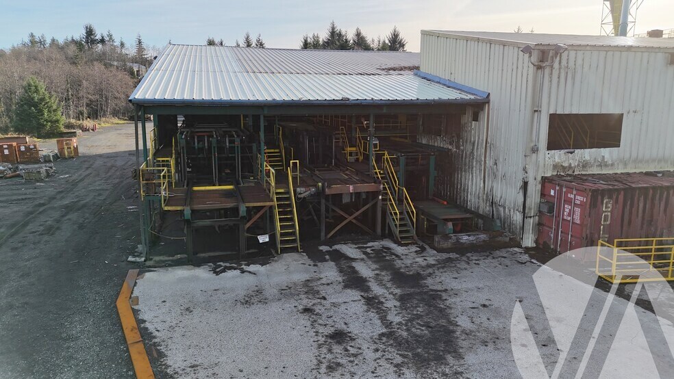 More Photos Of 330 S Bay Rd, Toledo Land For Sale