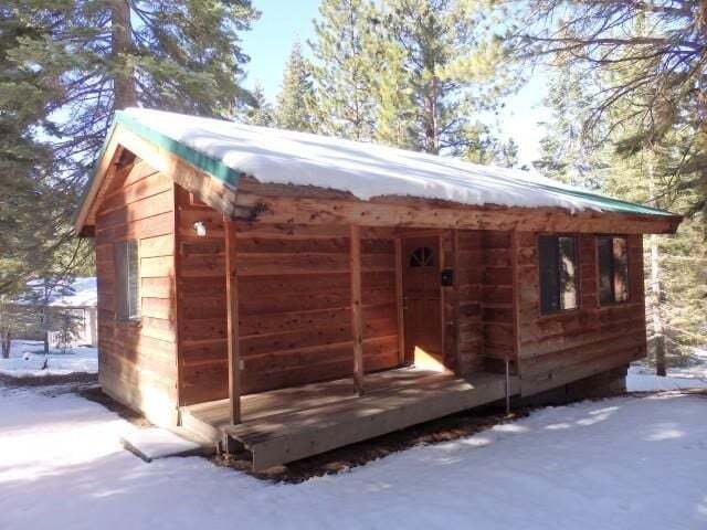 More Photos Of 7582 Buck Brush, Portola Hotel For Sale