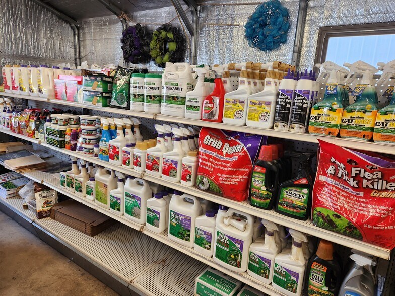 More Photos Of 1814 Iron Bridge Rd, Hustontown Contractor Storage Yard For Sale