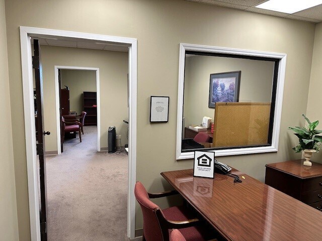 More Photos Of 2101 N Sardis Rd, Charlotte Office For Sale
