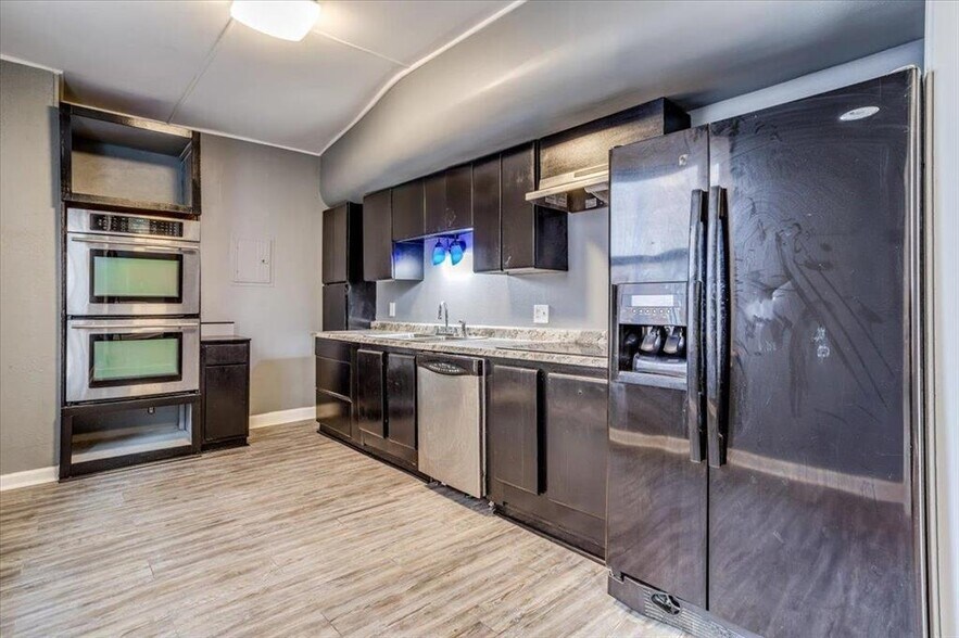 More Photos Of 116 E Pine Ave, El Dorado Apartments For Sale