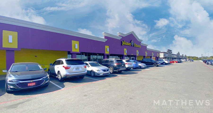Primary Photo Of 2740-2770 Valwood Pky, Farmers Branch Unknown For Lease