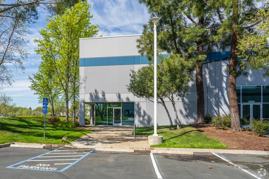 More Photos Of 6474 Patterson Pass Rd, Livermore Warehouse For Lease