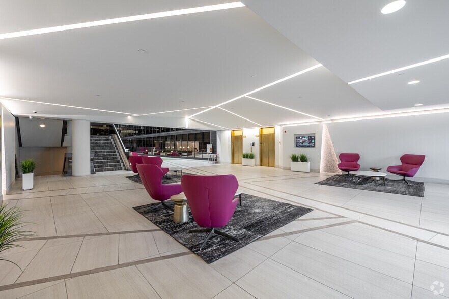 More Photos Of 9110 E Nichols Ave, Centennial Office For Sale