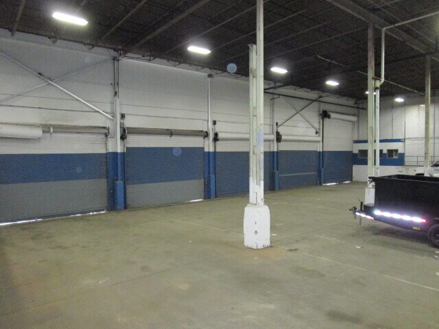 More Photos Of 554 S Center St, Adrian Industrial For Lease
