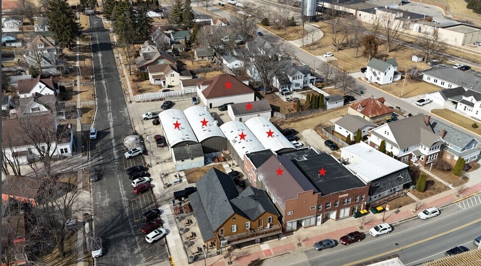 More Photos Of 219 S Main St, Cottage Grove Office For Sale