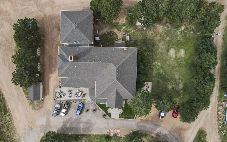 More Photos Of 600 N B St, Cripple Creek Hotel For Sale