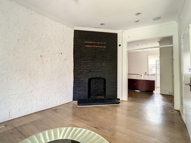 More Photos Of 1706 R St NW, Washington Office Residential For Sale