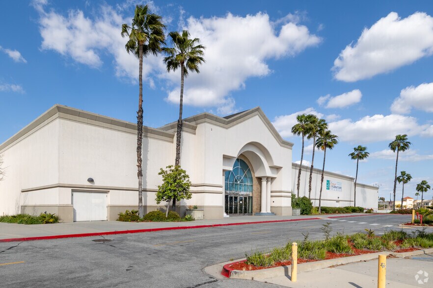 Primary Photo Of 22650 Town Circle, Moreno Valley Unknown For Lease