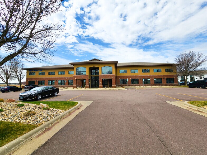 Primary Photo Of 5101 S Nevada Ave, Sioux Falls Office For Lease