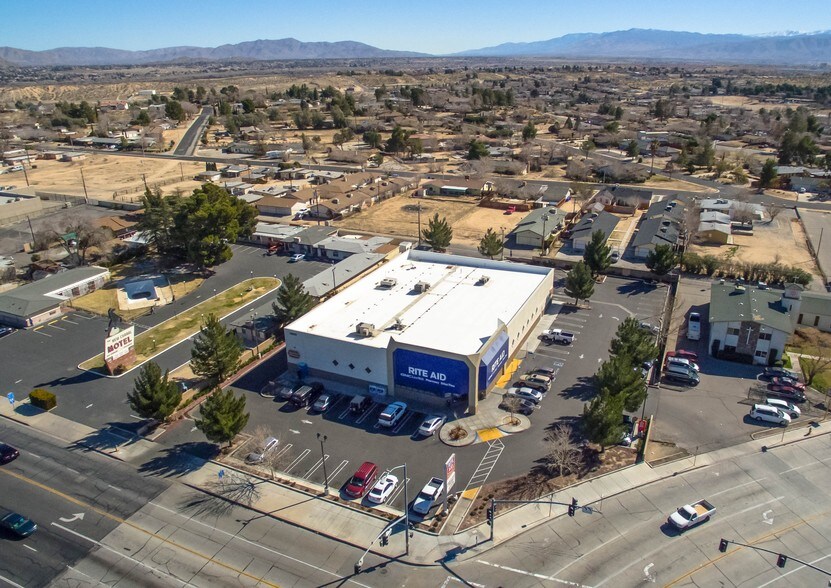 More Photos Of 14629 7th St, Victorville Drugstore For Lease